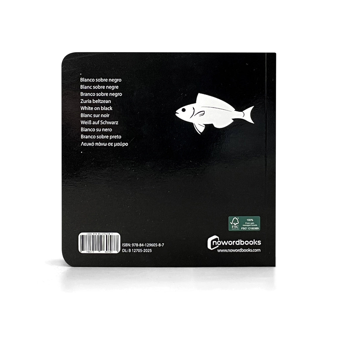 High contrast visual stimulation book for babies