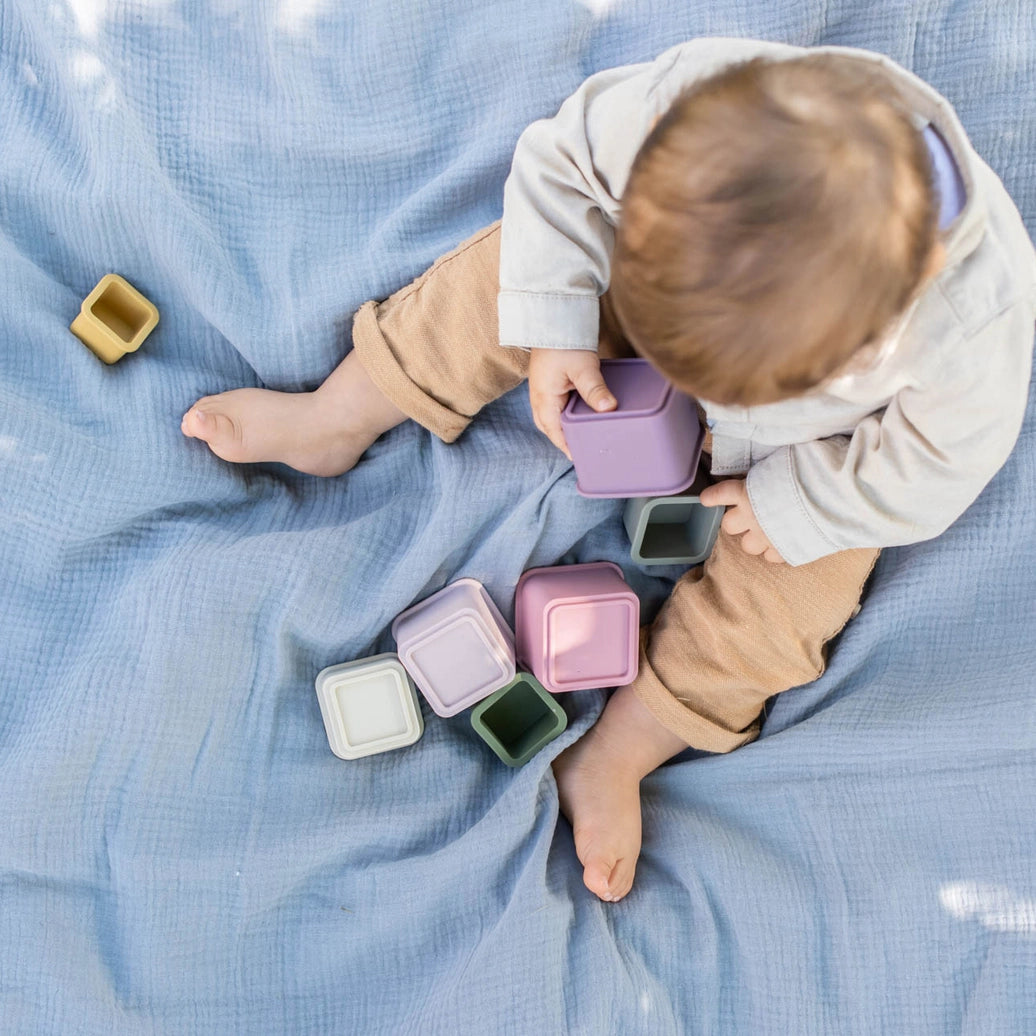 Stackable silicone cups for toddlers